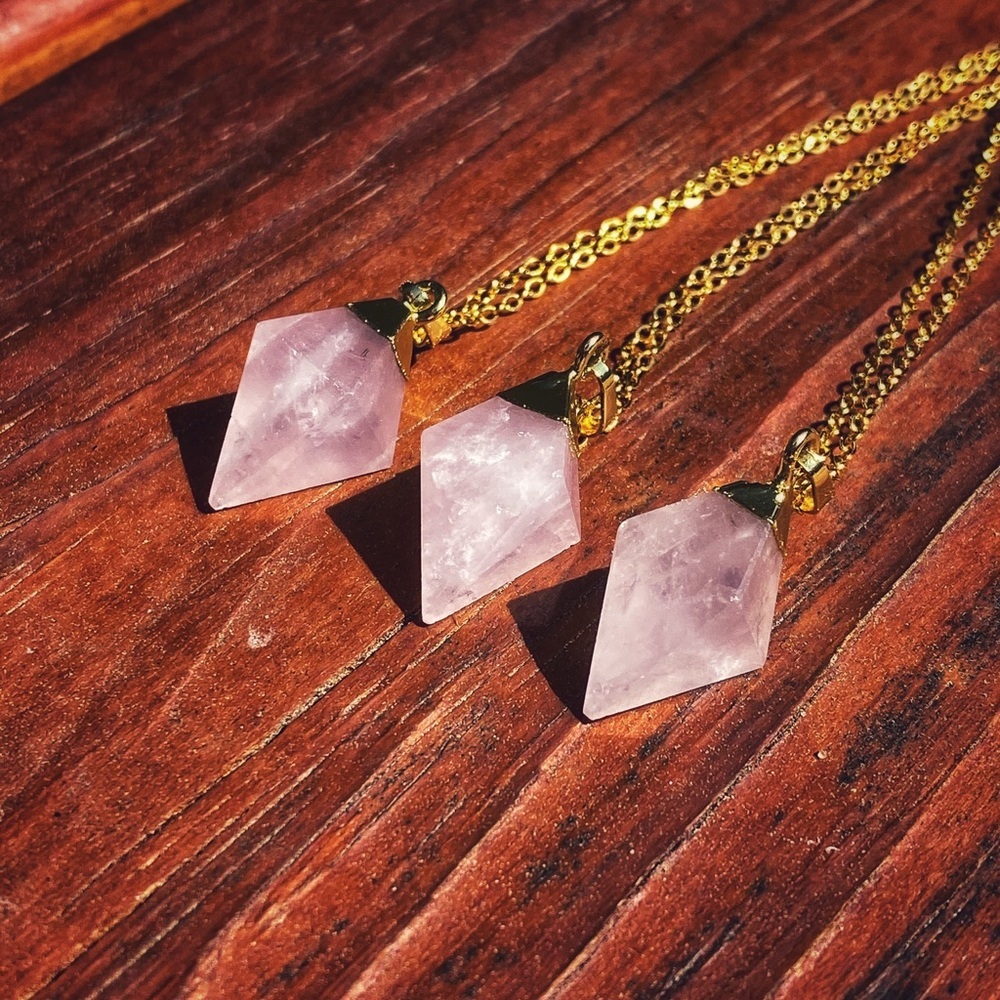 Diamond-Cut Rose Quartz Necklace​